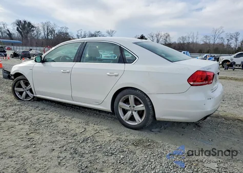 2015 Volkswagen Passat S from USA, damaged, VIN 1VWAS7A36FC115545